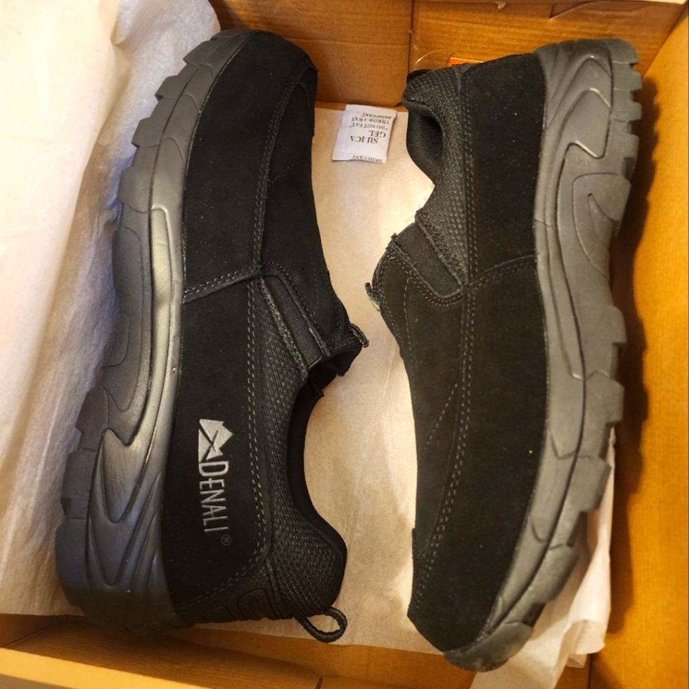 Outdoor shoes